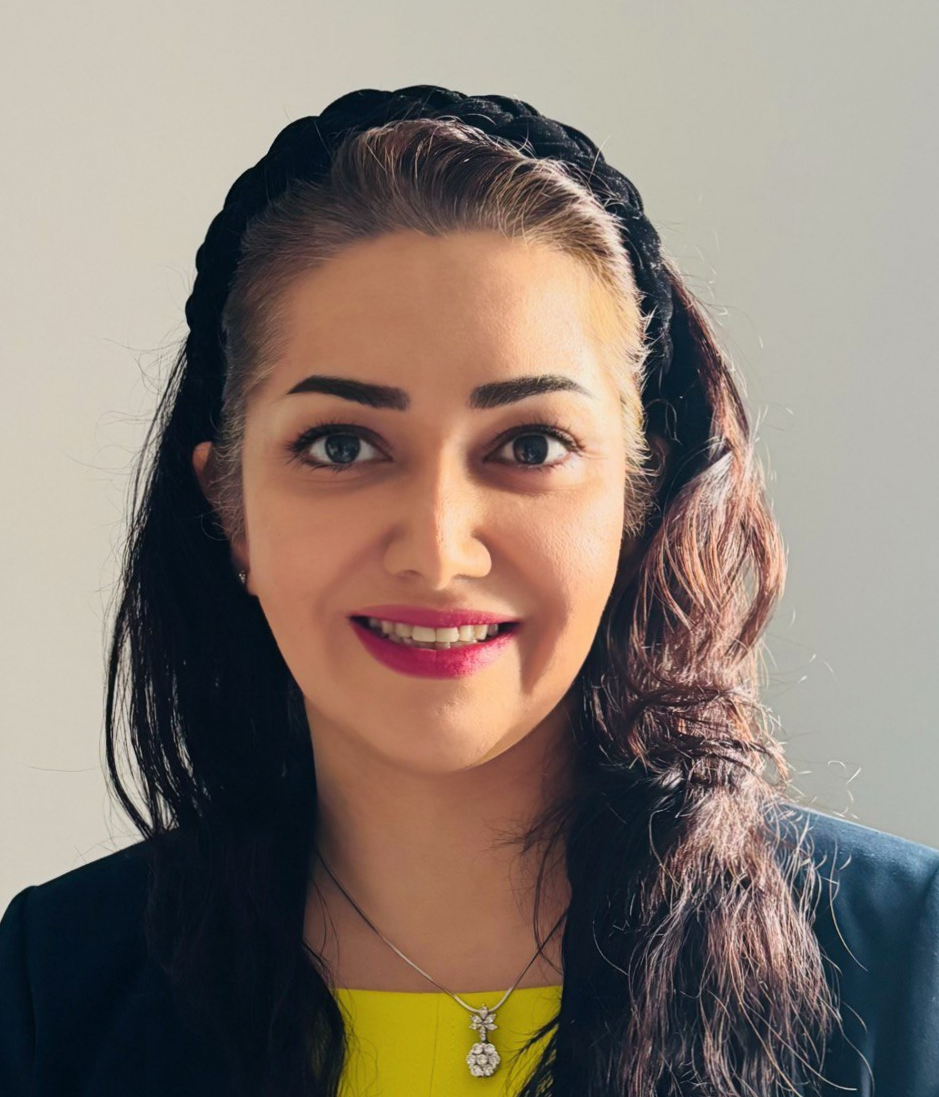 Farnaz Rezvani, MS